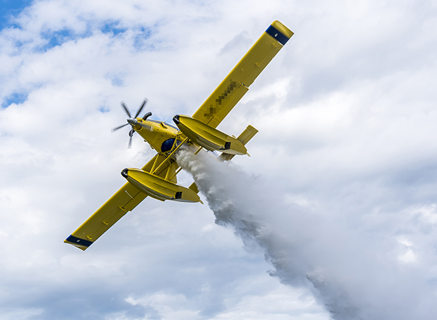 Skopande flygplan