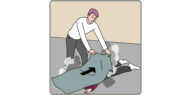 Illustation där en person med brandfilt kväver brand i kläder på en person som ligger ner.